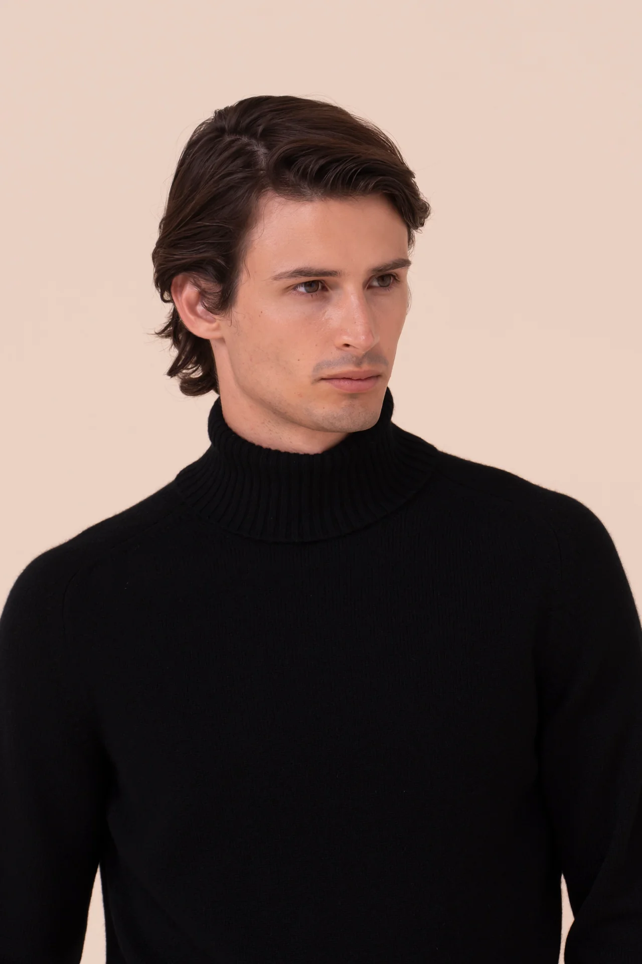 Derby Saddler Cashmere Turtleneck in iconic colors - Image 4