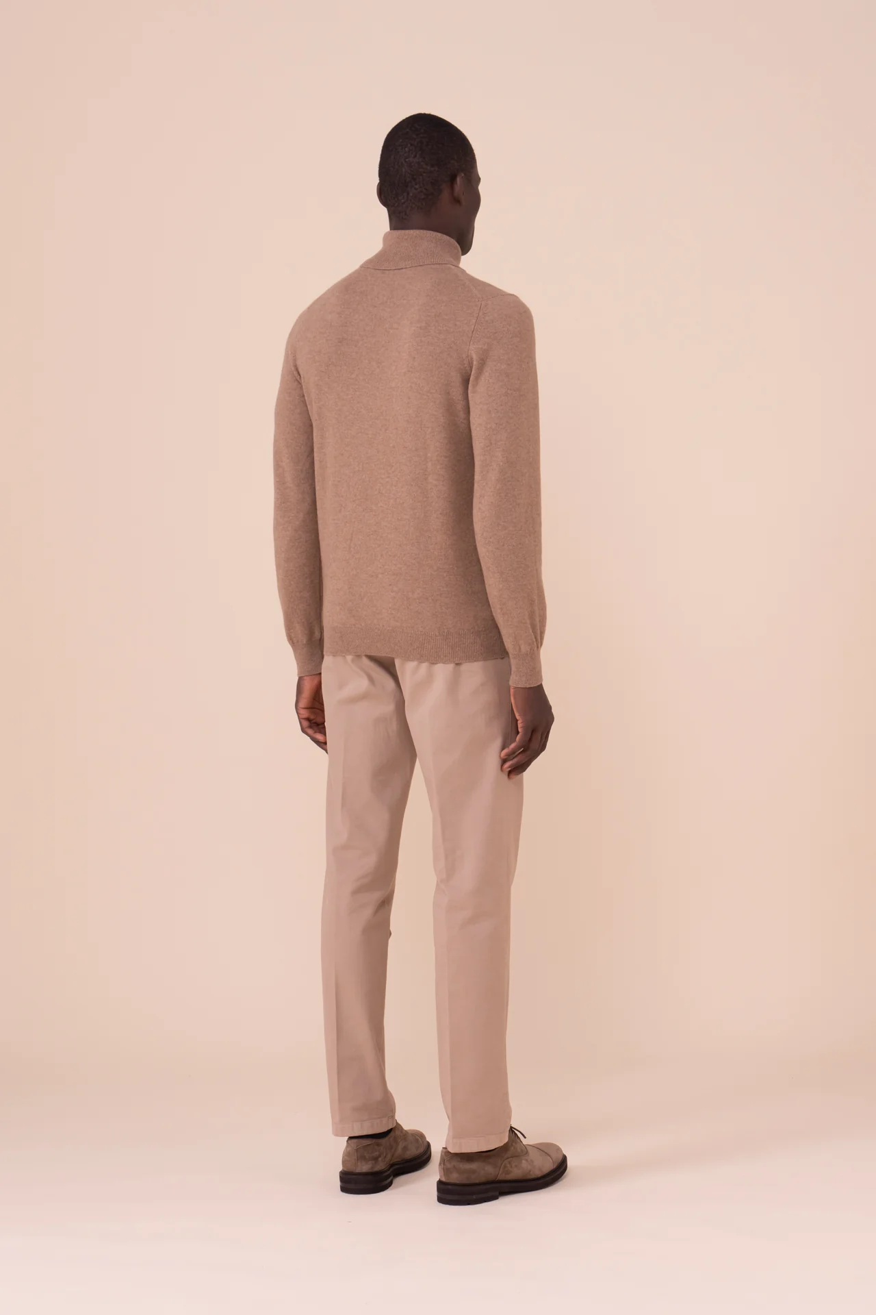 Derby Cashmere Turtleneck in iconic colors - Image 3