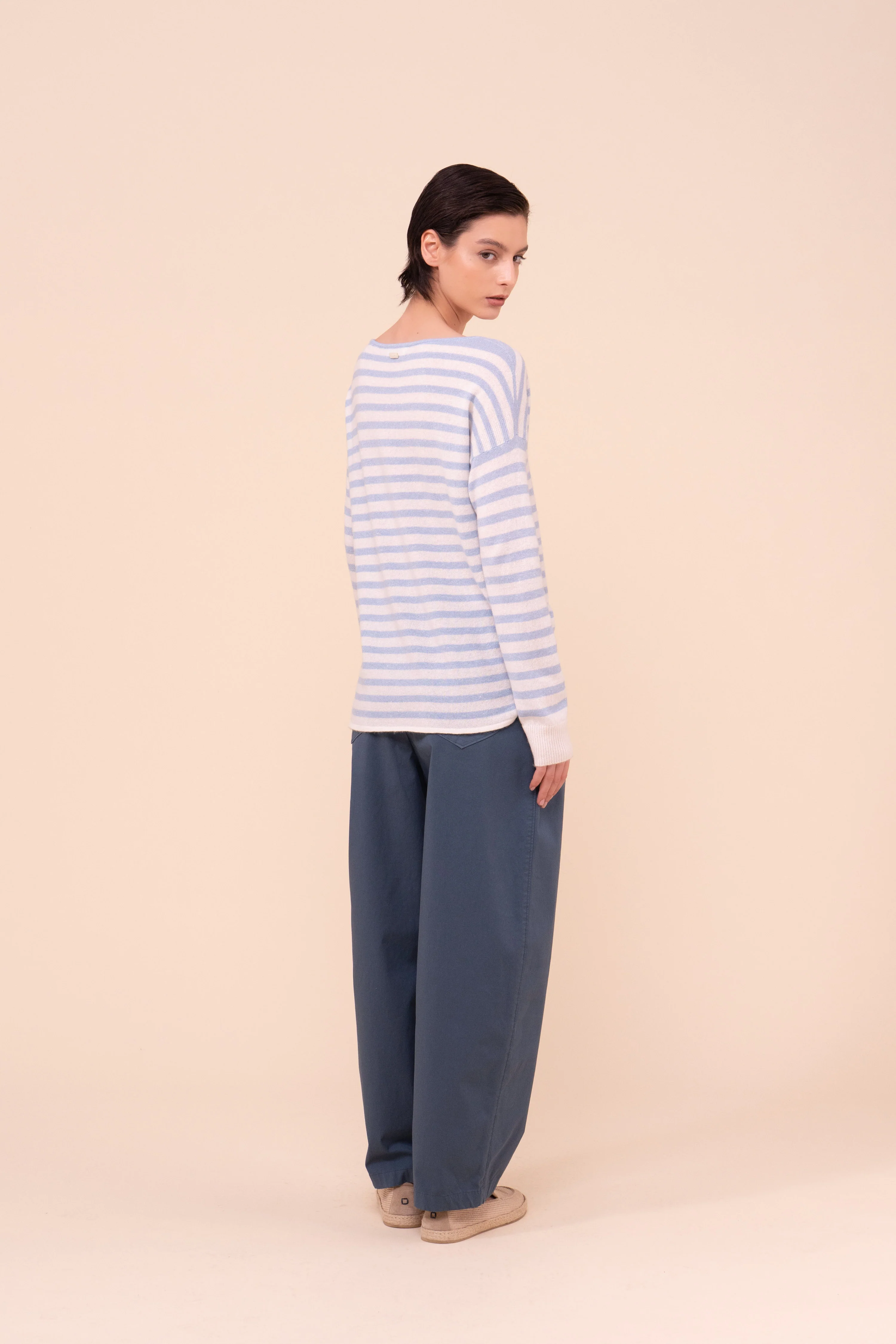 Kahlo Marble Cashmere and Linen Striped Boatneck - Image 3