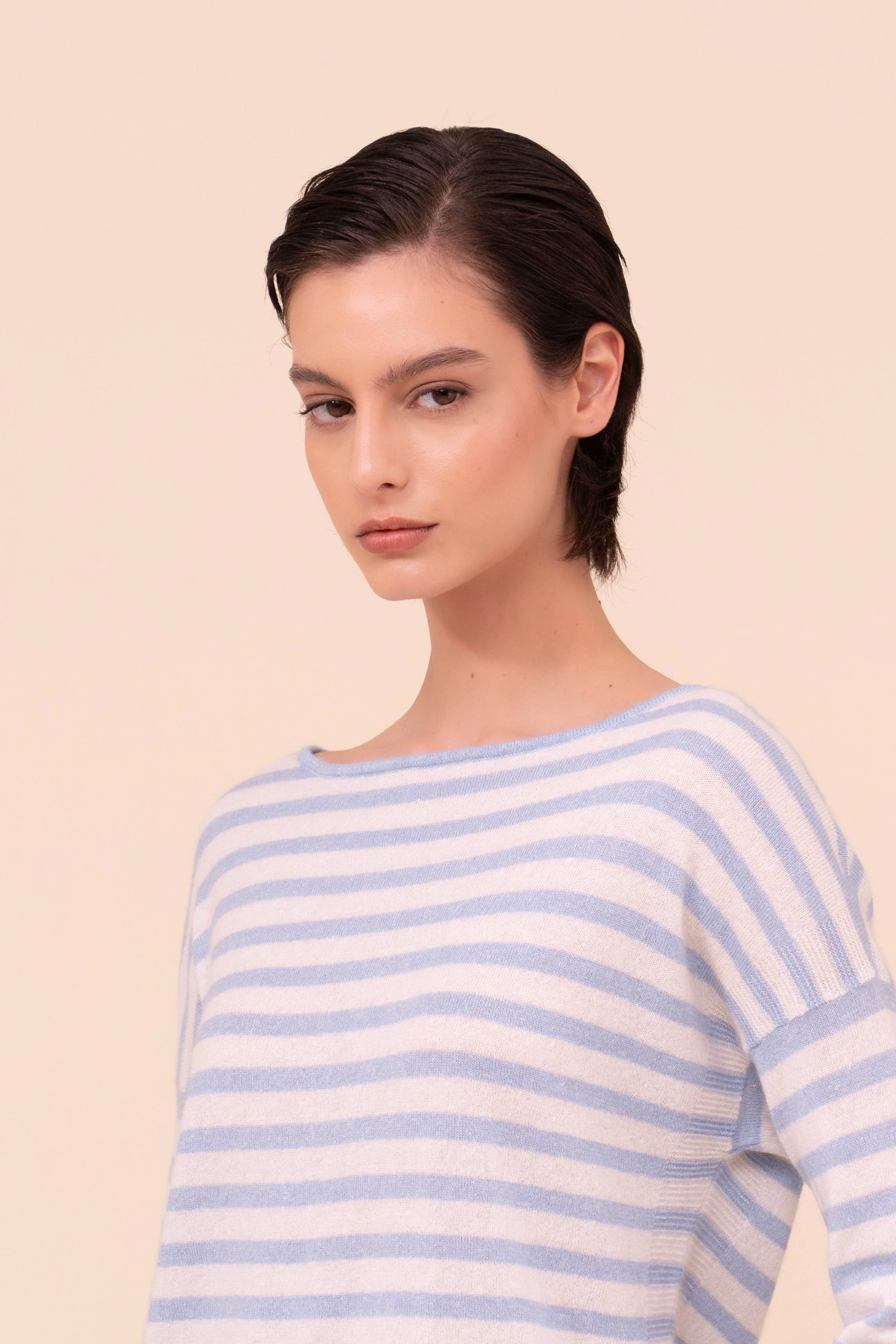 Kahlo Marble Cashmere and Linen Striped Boatneck - Image 4