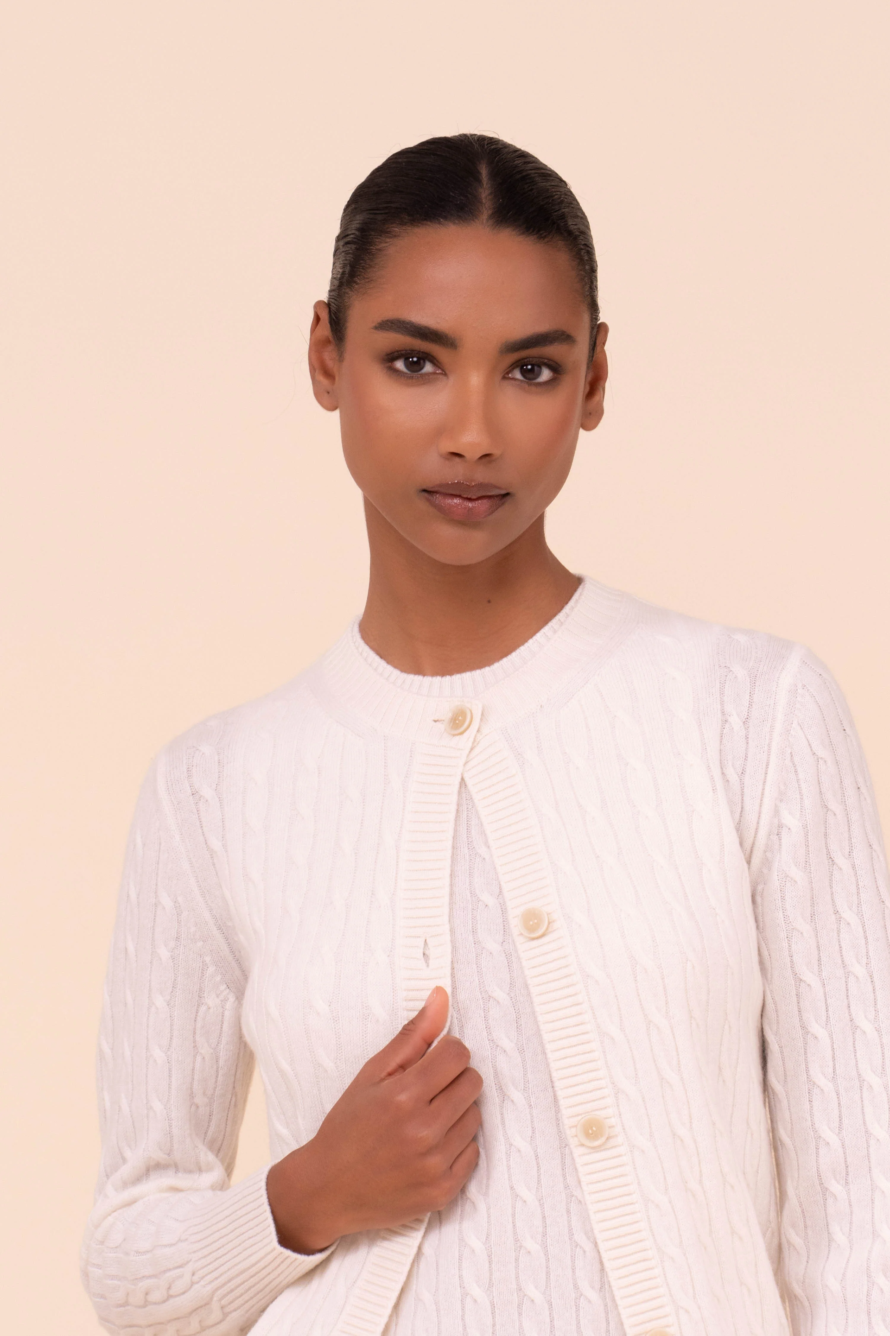 Alma Persia Cashmere Cable Cardigan - Image 5