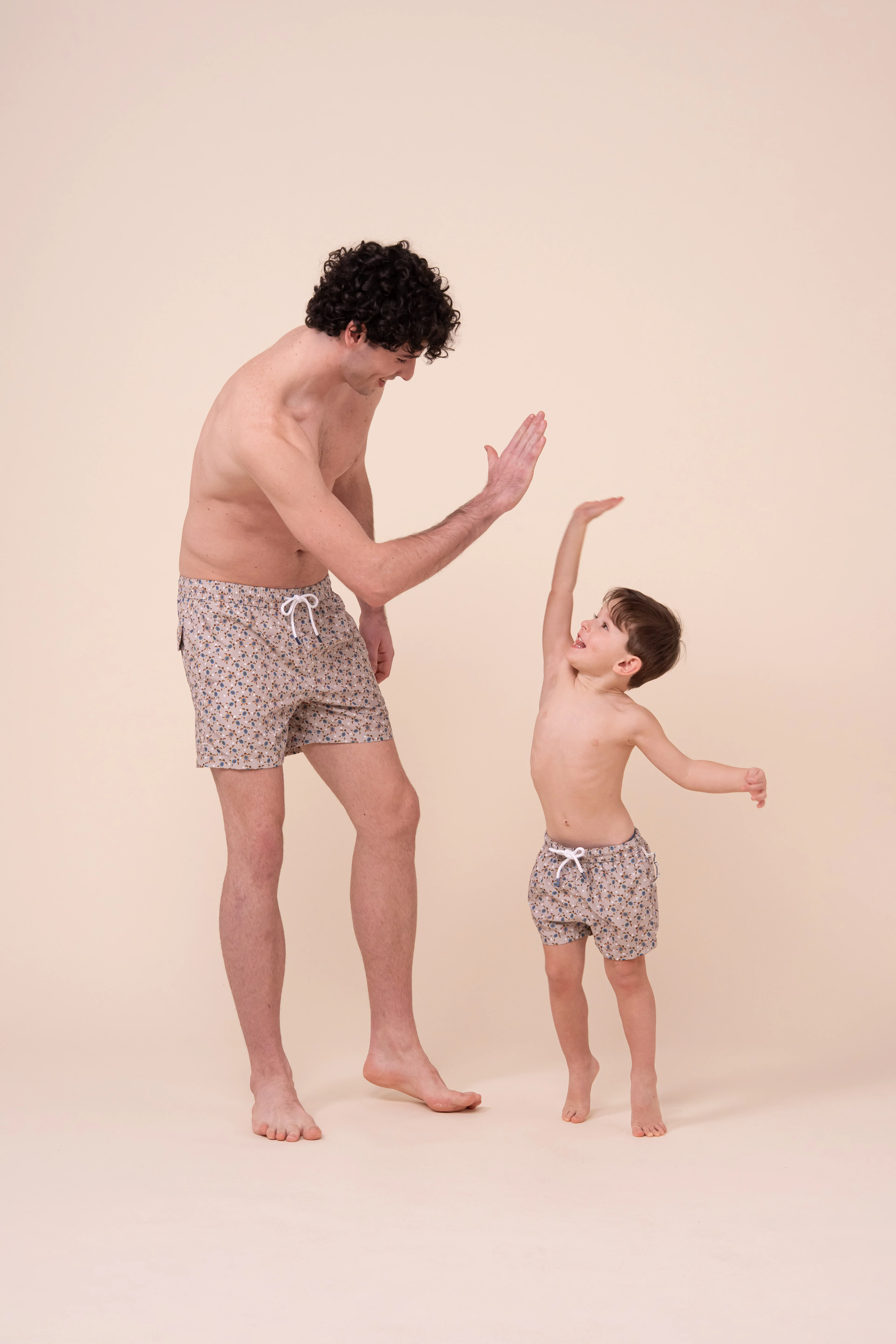 Madeira Kid Swim Trunks - 2-4 years - Sea Turtles Pattern