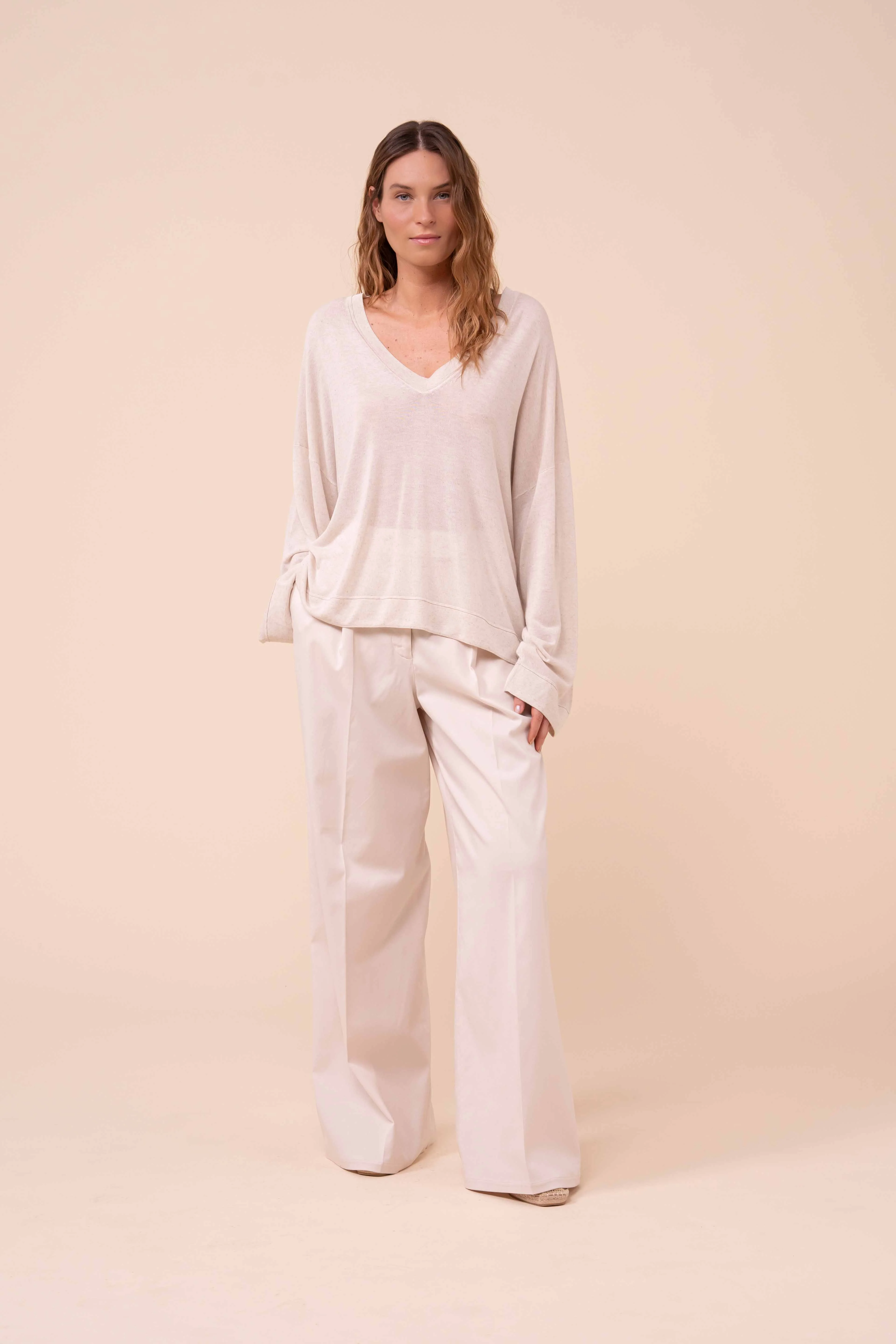 Miranda Viscose and Linen Blend V-neck - Image 2