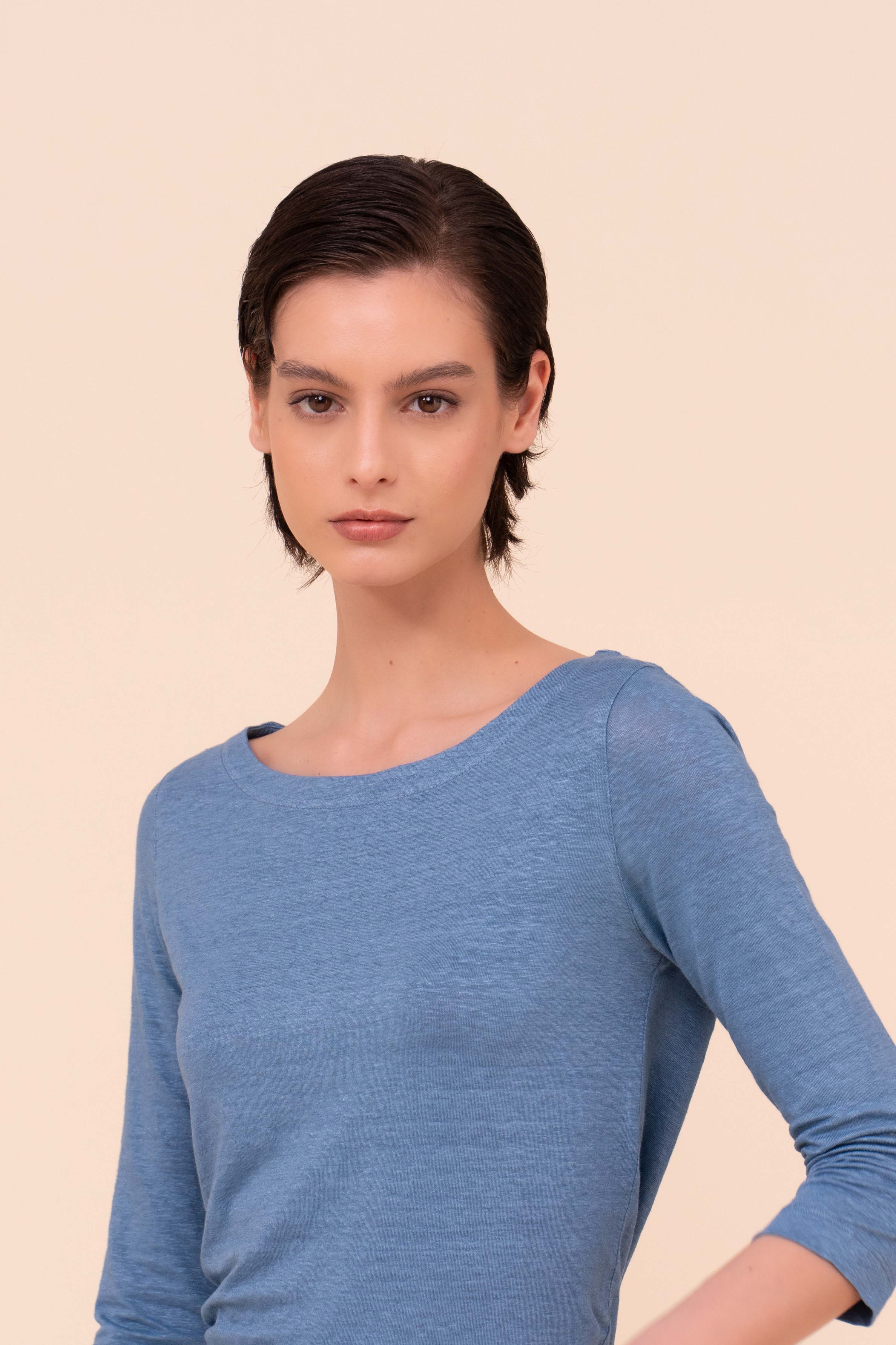 Luna Three-Quarter Sleeve Linen T-Shirt - Image 4